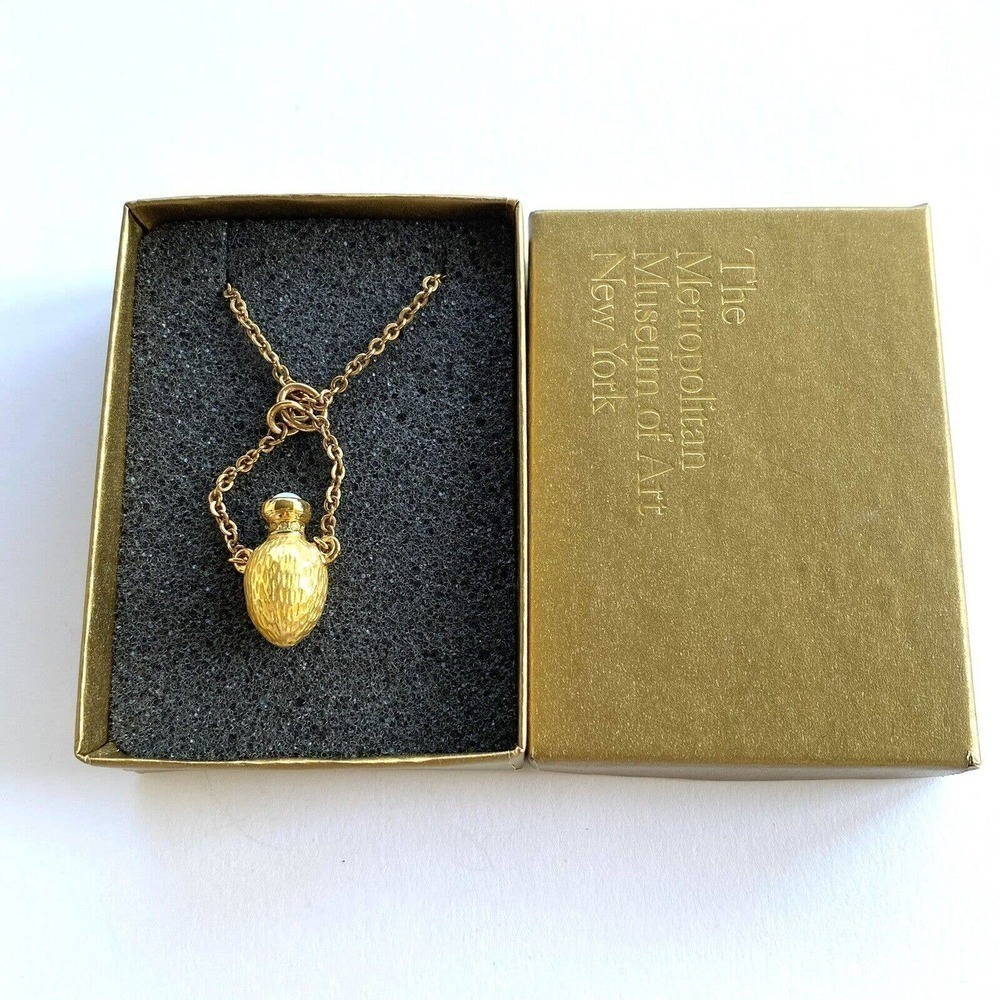 MMA adapted from a Scent Flacon Faberge Necklace Egg Shaped Pendant - Picture 3 of 12